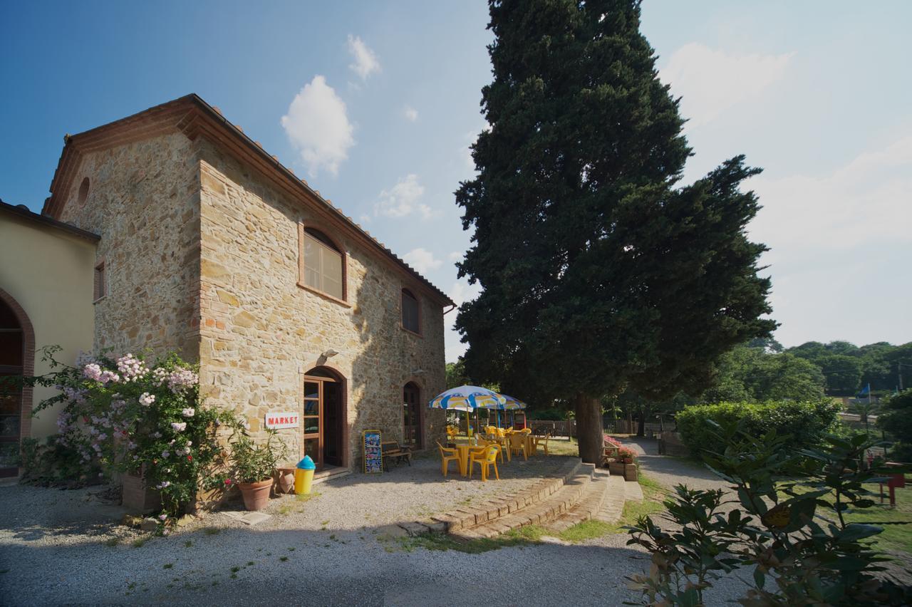 Villaggio Turistico Camping Il Fontino Scarlino Esterno foto